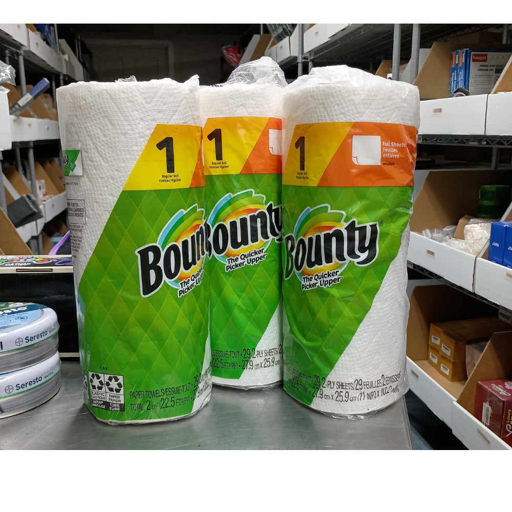 Bounty Paper Towels Full Sheet (Pack of 3 Regular Rolls) | 2-Ply White Kitchen Paper Towels, Strong & Absorbent Cleaning Rolls