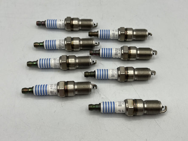 Motorcraft SP-479-X Platinum Spark Plugs, 4 pieces, Ford OEM Replacement