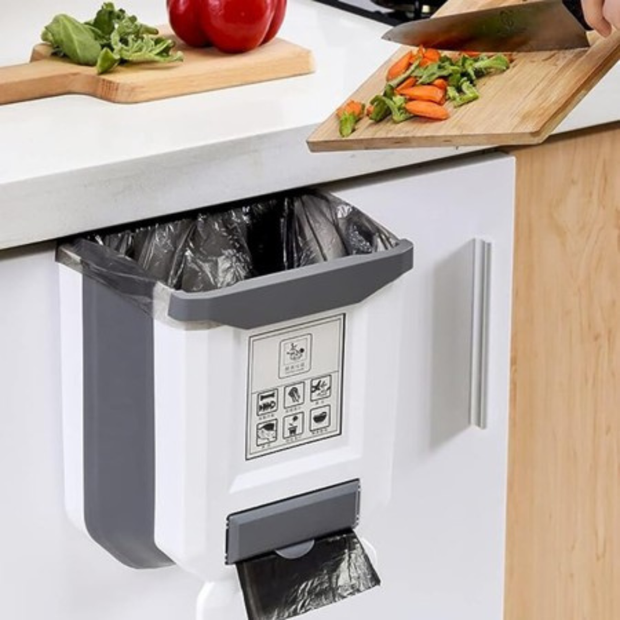 Foldable & Hangable Cabinet Door Trash Can – Space-Saving Kitchen Waste Bin, Compact Foldable Design, Cabinet Door Mount