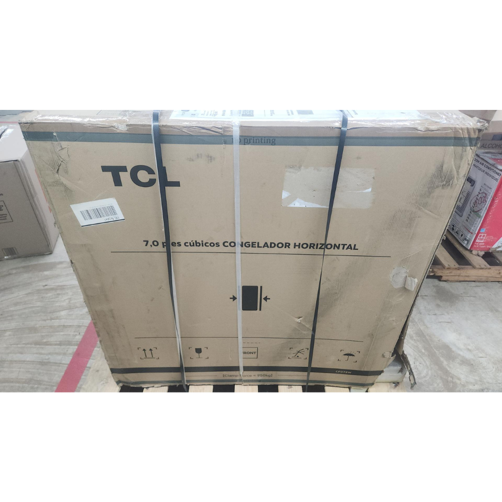 TCL 7.0 Cu. Ft. Chest Freezer - Garage Ready, White CF073W
