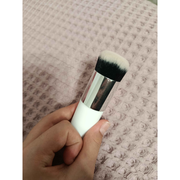 Face Powder Makeup Brush – Large Blush Brush for Blending Powder, Blush & Bronzer, Soft Synthetic Bristles, White, Single Unit
