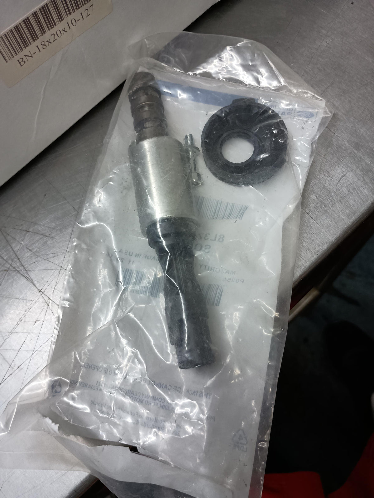 Genuine Ford VVT Variable Valve Timing Control Valve Solenoid – OEM Engine Replacement Part